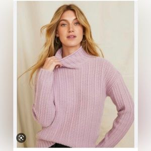 ISO!! garnet hill chunky knit textured sweater- M or L, any color